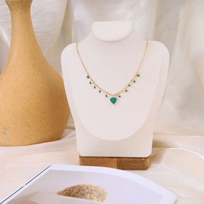Necklace with mini green heart pendants