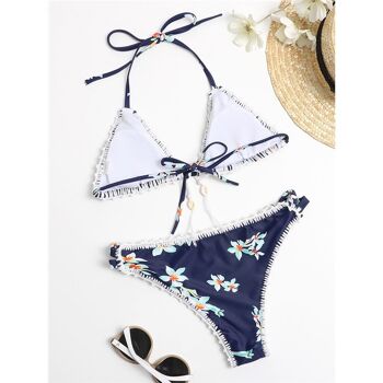 Bikini triangle à coutures florales de vacances 3