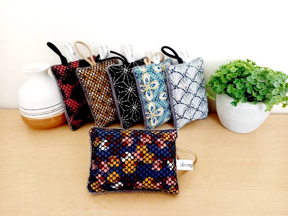 éponges lavable grattante 8 motifs au choix