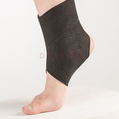 Ankle bandage with magnet tourmaline