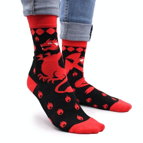 BamS-08F - Hop Hare Bamboo Socks - Red Dragons S/M - Sold in 3x unit/s per outer