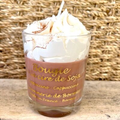 Capuccino-scented Chantilly candle
