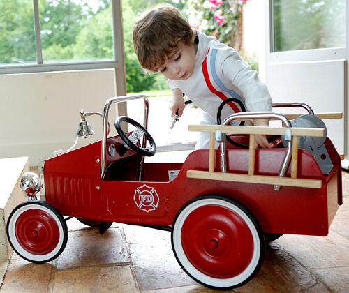 Voiture à Pédales Camion de Pompier