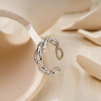 Silver links ring