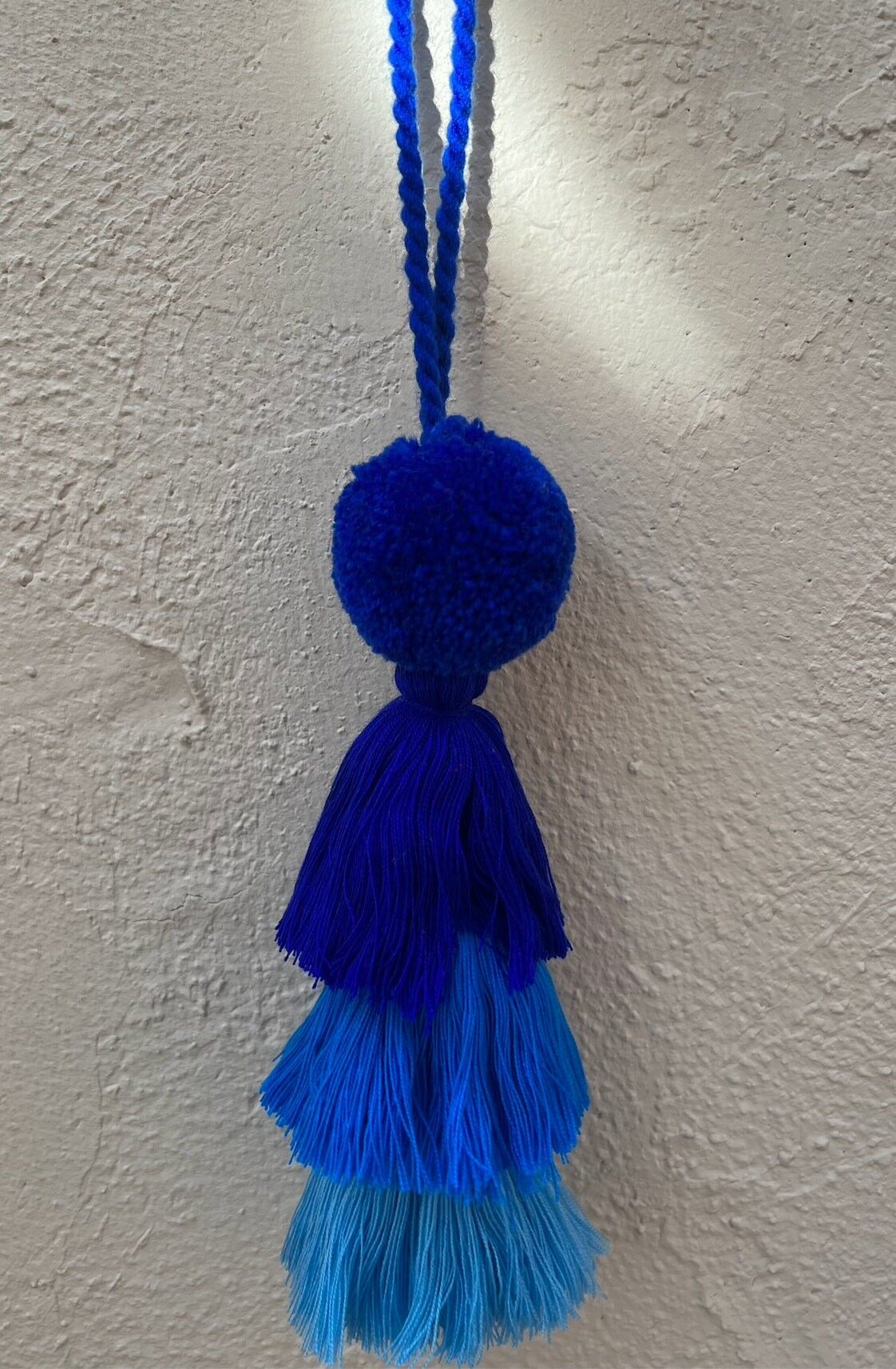 Trio de pompons bleus avec pompons, 5 cm
