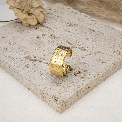 Thick golden adjustable ring