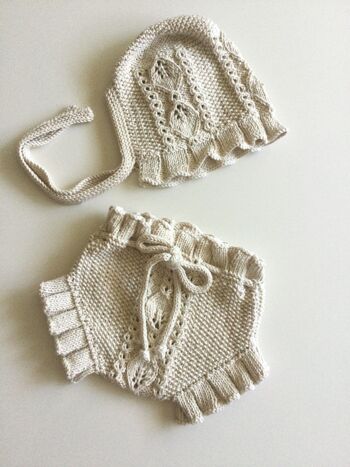 Bloomer victorien bio tricoté à la main, super doux, élégant short pour bébé fille, cadeau parfait. 1