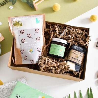 Breathe At Home Spa Gift Set - Mother's day - Pamper - Eco Gifting - Bath Soak - Candle - Soap on a rope - Top selling natural gift set - Palm free - Fast Turnaround - Plastic free