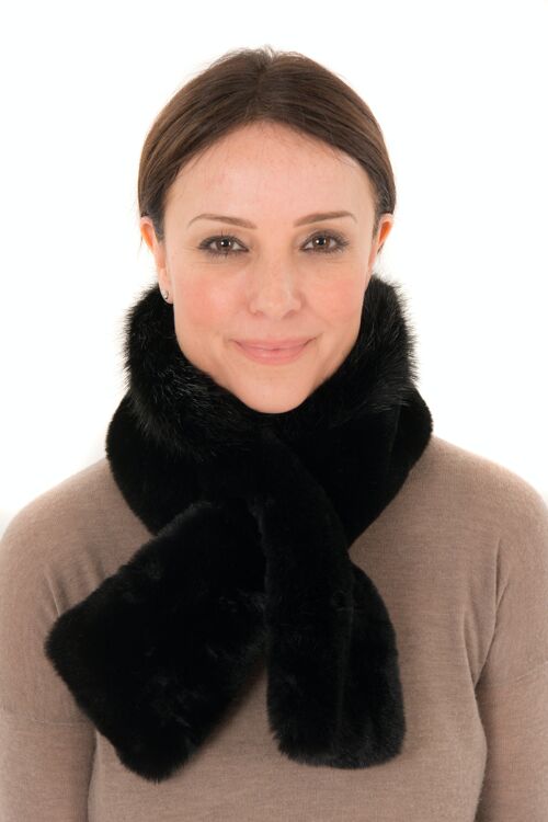 Marta FB23 Faux Fur Tippet with Collar