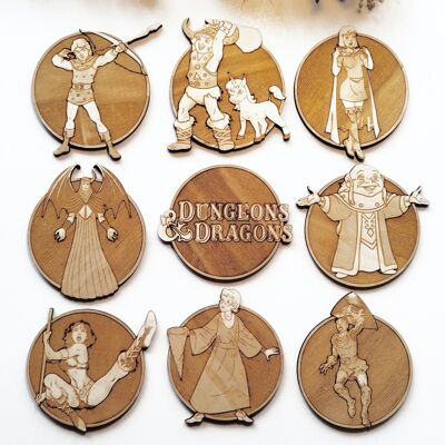 Set mit 9 Dungeons & Dragons Holzuntersetzern – Einzugsgeschenk