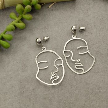 Boucles d'oreilles en forme de visage 4