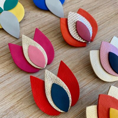 El broche de tulipán de cuero