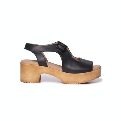 AMAN Black Sandal