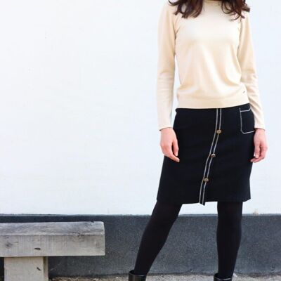 2051J – Knitted skirt