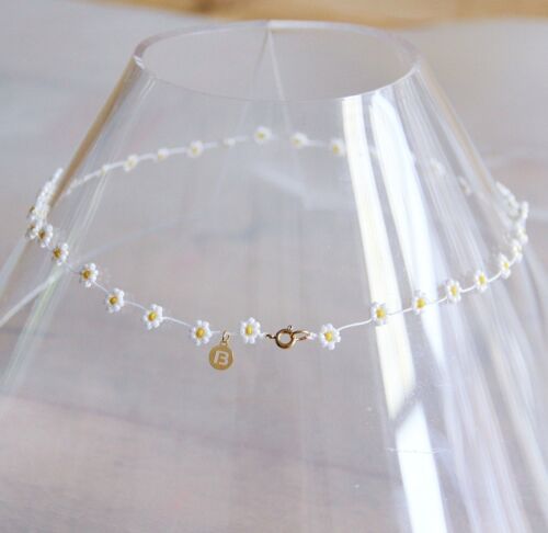 Daisy necklace - white/yellow