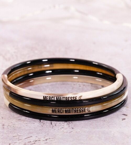 1 Bracelet à message "Merci Maitresse"- 3 mm noir