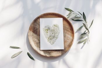 Carte postale coeur fleurs séchées blanc/beige, certifié FSC 4