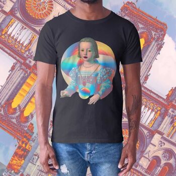 T-shirt graphique unisexe ANARCHY, 100% coton Queer Renaissance Art, Pride Apparel avec une esthétique surréaliste. 3