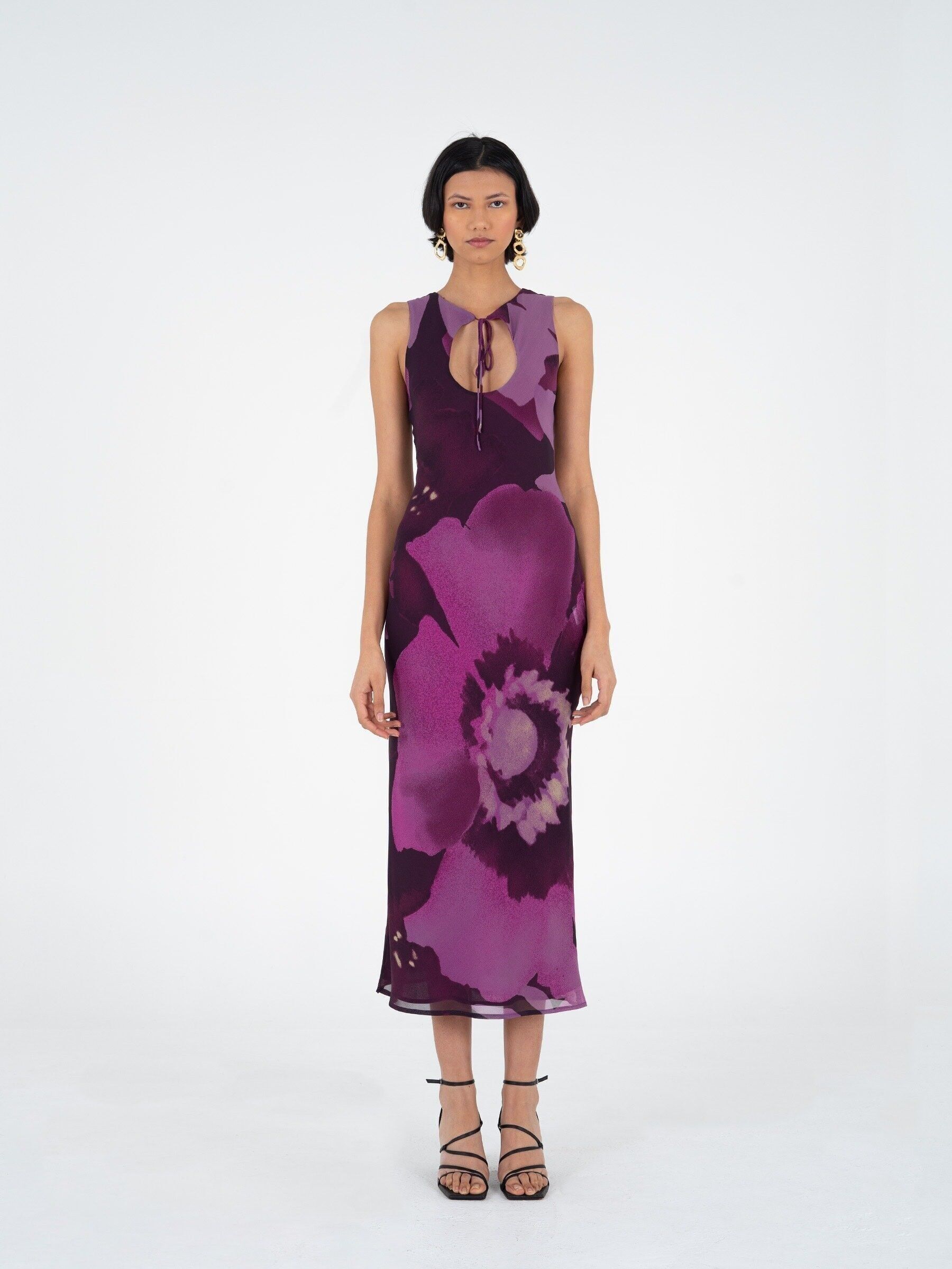 Abito lungo senza maniche a strappo / festa in giardino