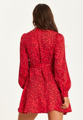 Mini robe portefeuille à imprimé cœur Liquorish et manches longues en rouge 35