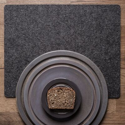 Natural merino wool felt placemat, rectangle, black