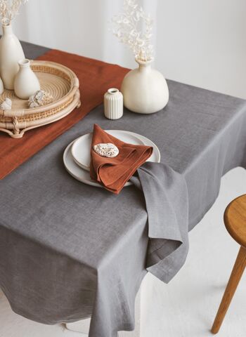 Nappe en lin avec coins en onglet • GRIS ANTHRACITE 142x142cm 2