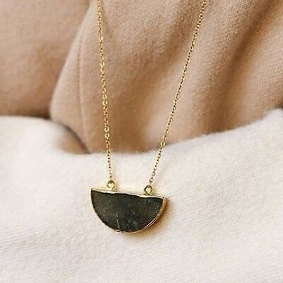 Steel necklace pendant labradorite half moon chain