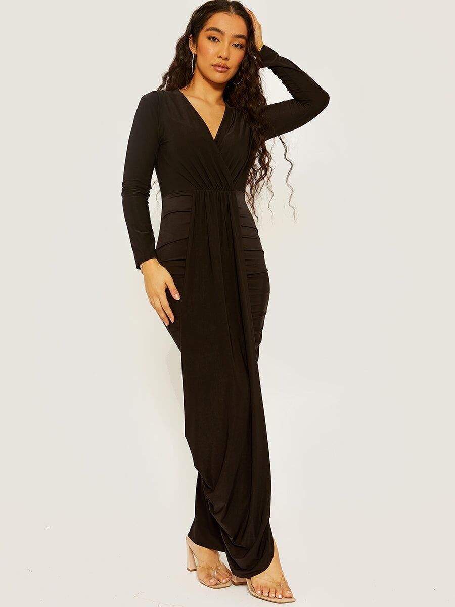 Maxi abito drappeggiato attillato con scollo profondo