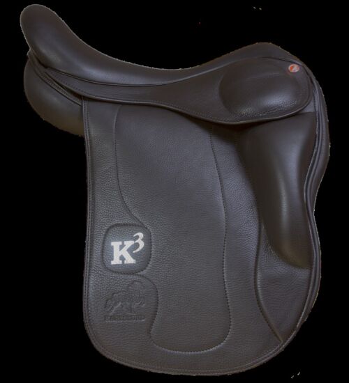 K3 saddle with short kneeblocks