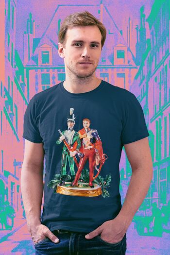 HAPPY HOLIGAYS - Chemise de Noël gay, T-shirt discret LGBTQ, Cadeau de Noël queer, Couple gay, Fierté subtile, Vêtements esthétiques, Vibes rétro 4