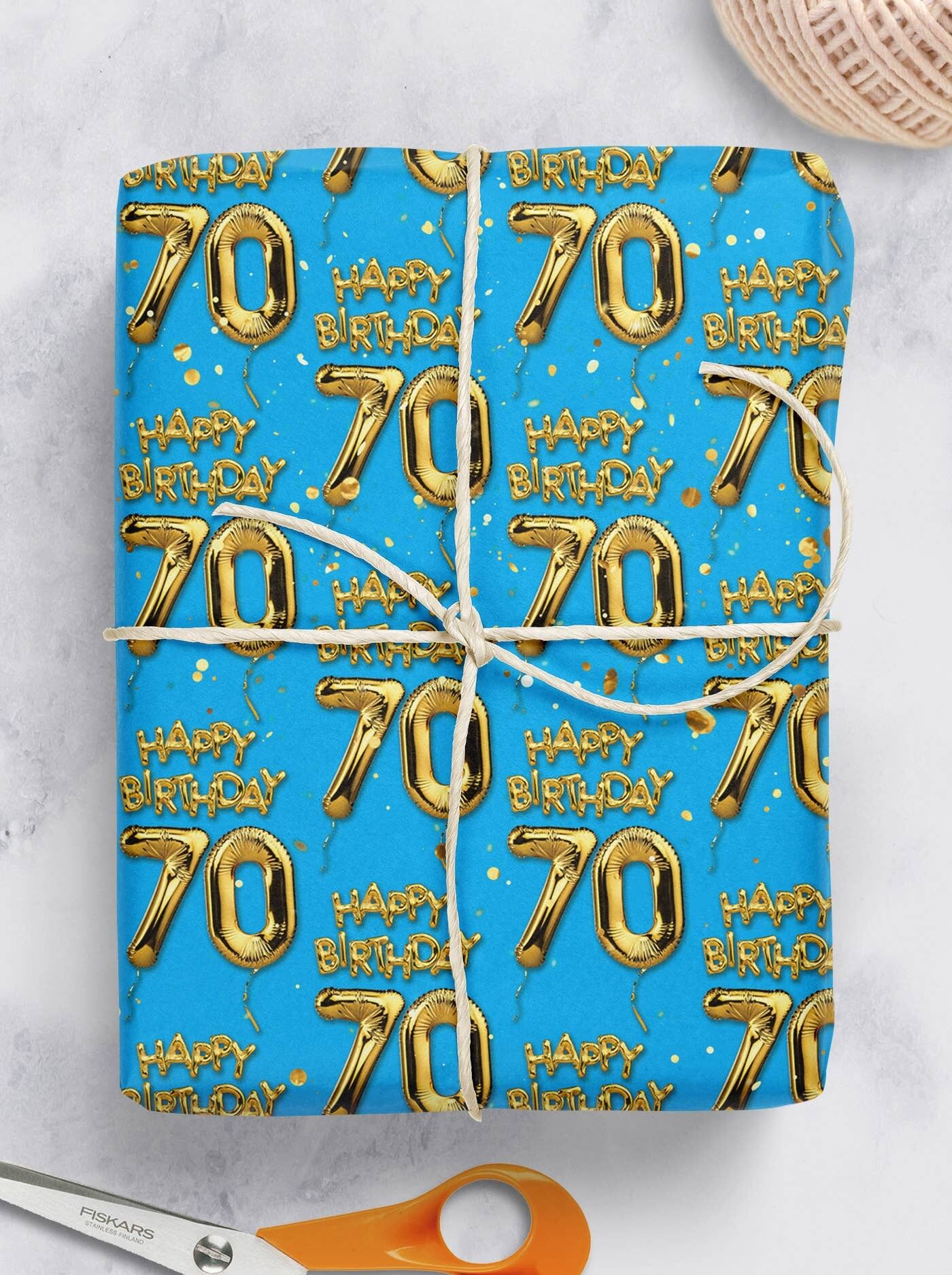 Confezione regalo con 70 palloncini blu oro - 70° compleanno **Confezione da 2 fogli piegati**