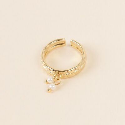 Golden ring with dangling white pearls