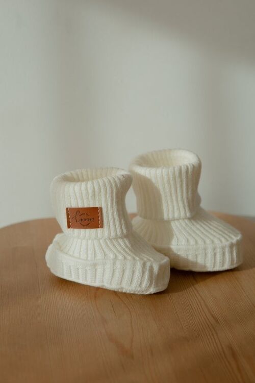 Knitted Baby Booties - Cream