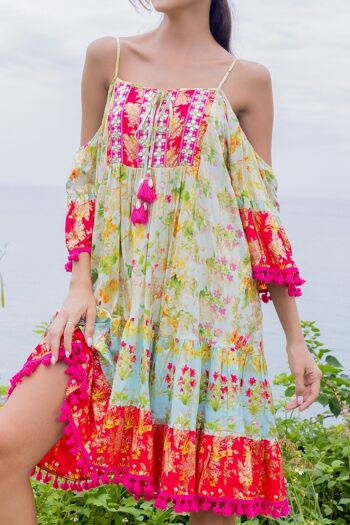 Robe à imprimé floral à nœud à pompon à volants avec effet dorure 2