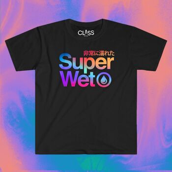 T-shirt SUPERWET - T-shirt fierté, haut en coton noir, cadeau drôle pour homme, vêtements queer uniques, couleurs arc-en-ciel, esthétique rétro, conception Vaporwave 1
