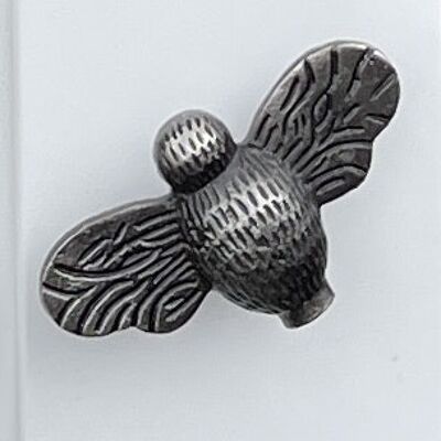Bumble Bee Cabinet/Drawer Knobs (Antique Silver) 10 Pack