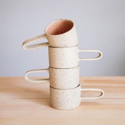 Ceramic coffee mug with large handle and enamel inside