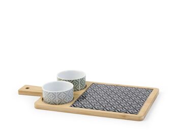 Planche à découper en bambou avec insert en grès décoré et 2 bols en porcelaine décorée 17x32 cm. 6