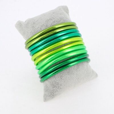 Kit of 10 Buddhist rods with mantra green mix - Cushion offered