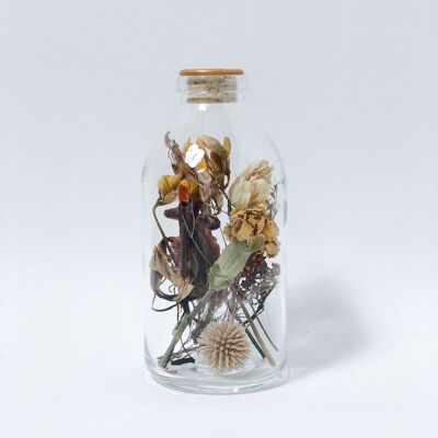 Dried Flowers in Glass 200 ml with yellow gold wax