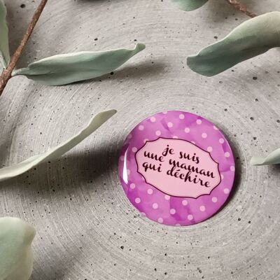 35mm brooch – i am a badass mom 0241