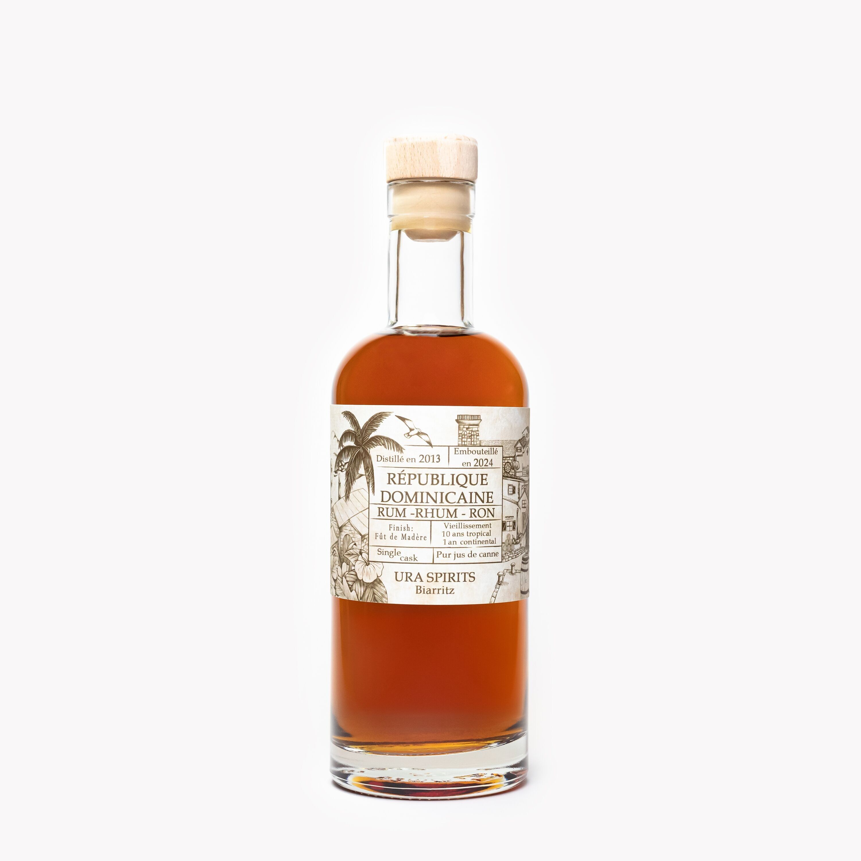 Dominican Republic rum aged 11 years, including 1 year finished in Madeira casks in the cellar - 50cl