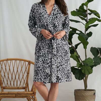 Bamboo Kimono Robe in Luxe Leopard