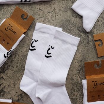 Chaussettes côtelées blanches en coton bio avec smiley (2 TAILLES) 3