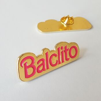 Pin's Balclito métal Barbie féministe Valentines day , Easter (Pacques), gifts, décor , jewerly 3