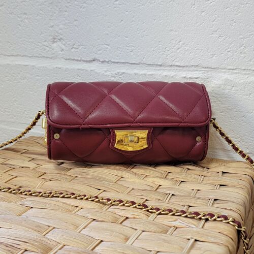 Quilted Shoulder Bag Chain Brown Baguette Bag