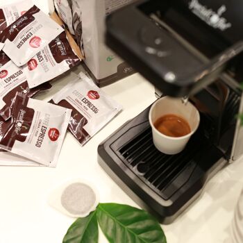 Dosettes/Pods Espresso - boîte/distributeur de 150 dosettes emballées avec du papier filtre compostable 9