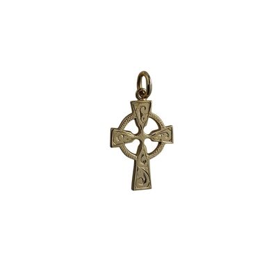 9ct 23x16mm hand engraved Celtic Cross  (SKU X25N42)