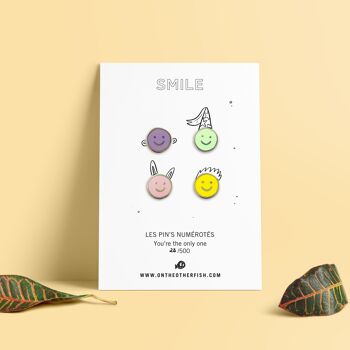 Pin's - Smile - Smiley x4 - couleurs variables 1