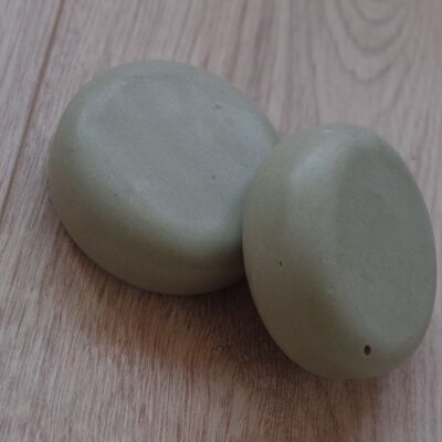 "GREEN" solid shampoo: normal to oily hair